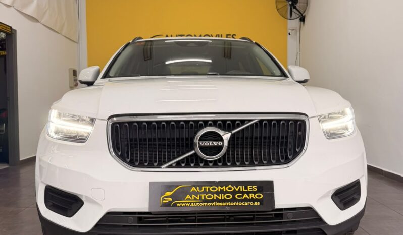 Volvo XC 40 Momentum 1.5 I 130 CV, foto 2